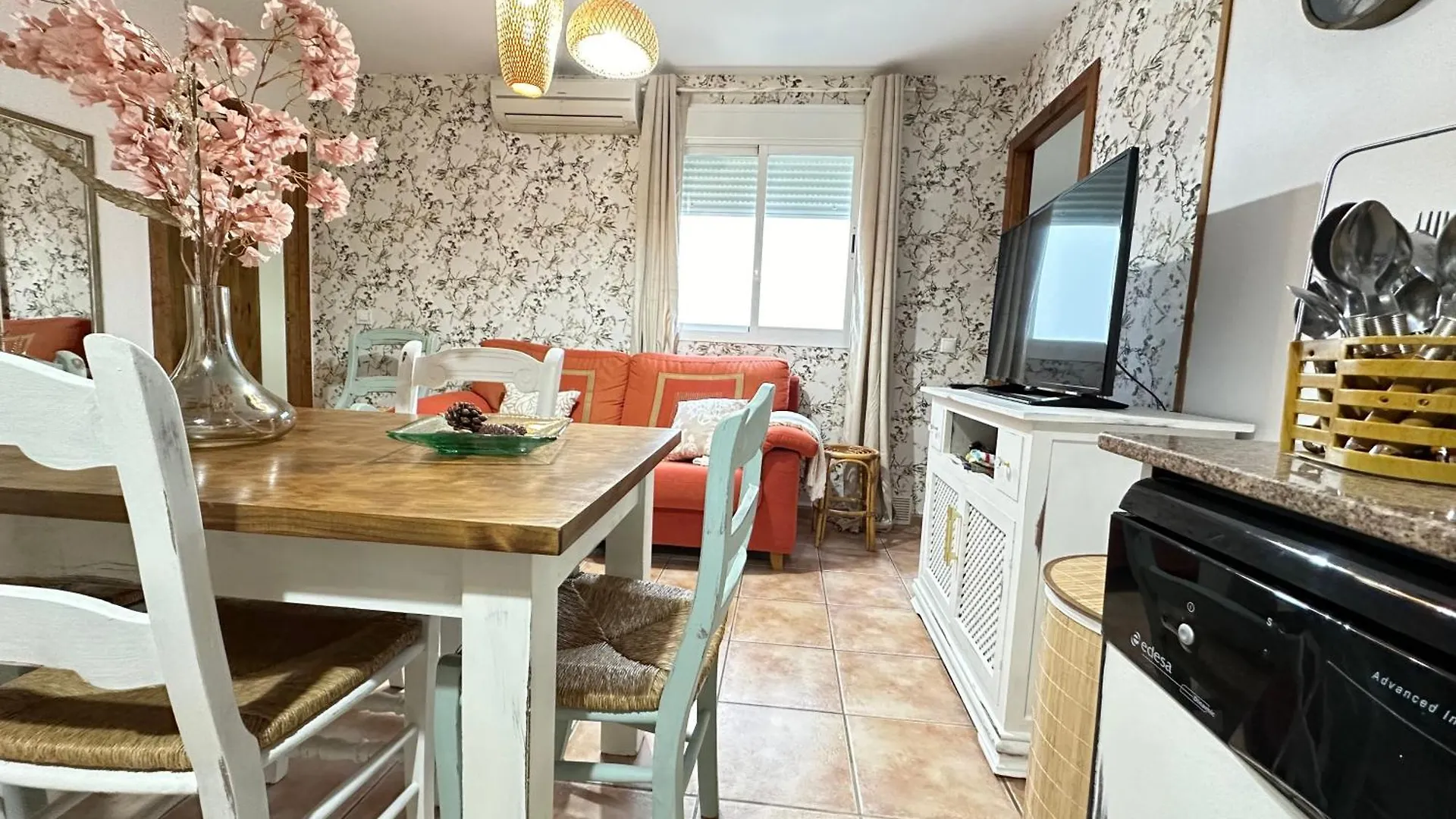 Apartamento Luna 1 Solo Familias Y Parejas Conil De La Frontera Spain